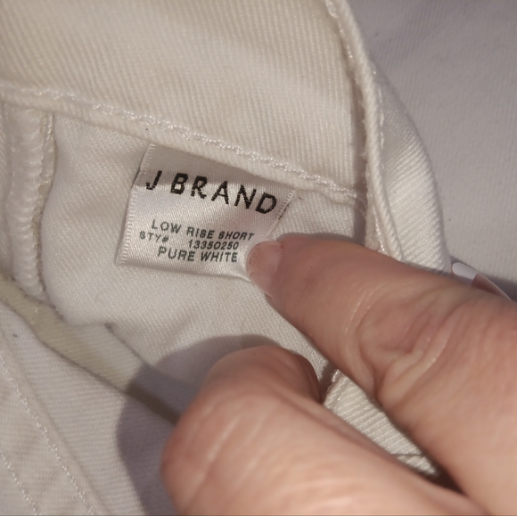 NWOT J Brand Rita Zip Short Shorts - Picture 8 of 8